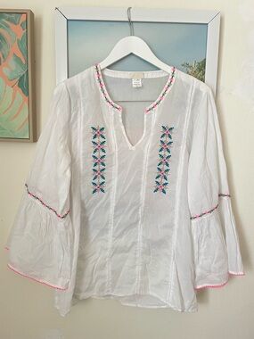 Natural Life Embroidered Bell Sleeve Boho Blouse Size Large